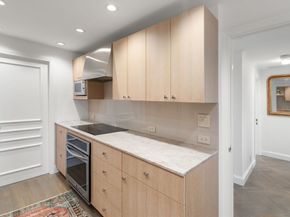 2 Commonwealth Ave 15D, Boston MA 02116