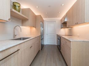 2 Commonwealth Ave 15D, Boston MA 02116