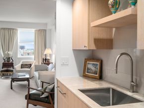 2 Commonwealth Ave 15D, Boston MA 02116
