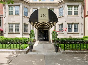 250 Beacon
