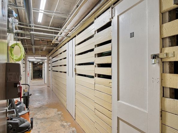 250 Beacon 1B, Boston MA 02116