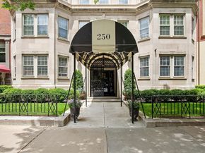 250 Beacon 1B, Boston MA 02116