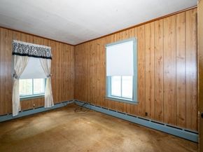 127 Cliff St, Southbridge MA 01550