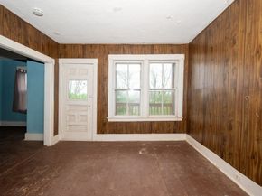 127 Cliff St, Southbridge MA 01550