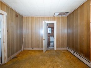 127 Cliff St, Southbridge MA 01550