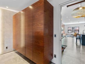 393 Marlborough St 8, Boston MA 02115