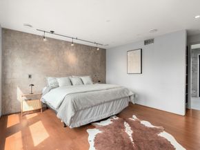 393 Marlborough St 8, Boston MA 02115