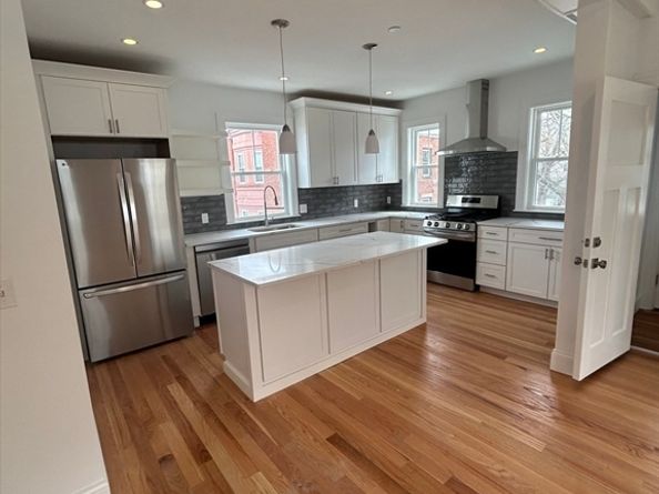 8 Brookside Ave 3, Boston MA 02130