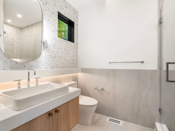 625 Boylston St, Newton MA 02459