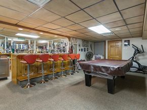 25 Ashkins Dr, Mendon MA 01756