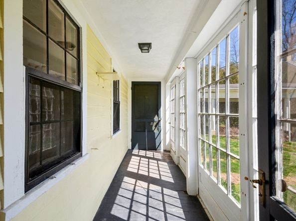 15-19 Strawberry Hill Street, Dover MA 02030