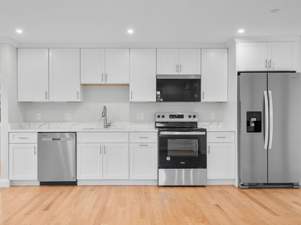 163 Clay Street 3, Quincy MA 02170