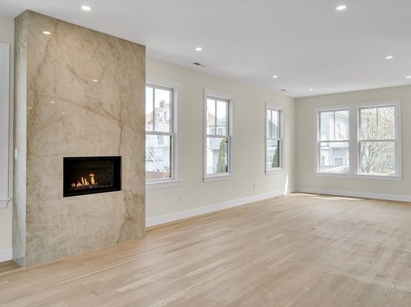 77 Thorndike Street 2, Brookline MA 02446