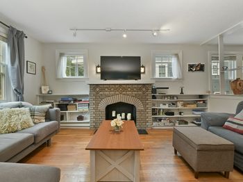 11 Goodway Rd