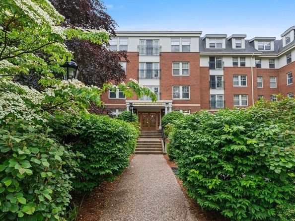 300 Allston 205, Boston MA 02135