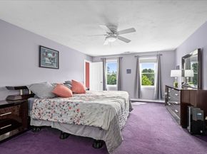 14 Vanessa Dr, Northborough MA 01532