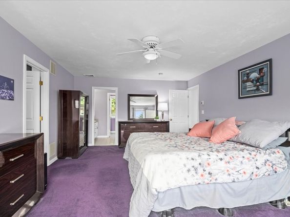 14 Vanessa Dr, Northborough MA 01532
