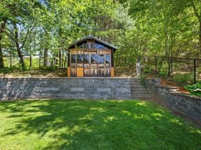 14 Vanessa Dr, Northborough MA 01532