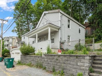 205-207 High St
