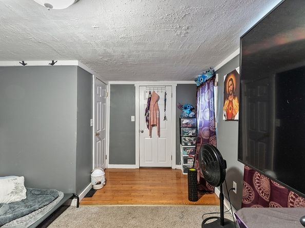 205-207 High St, Fitchburg MA 01420