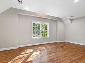 363 Grove St, Reading MA 01867