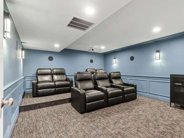 363 Grove St, Reading MA 01867