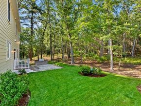 363 Grove St, Reading MA 01867