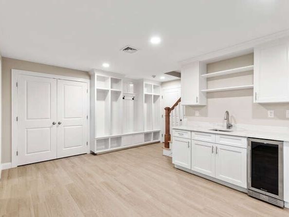 363 Grove St, Reading MA 01867