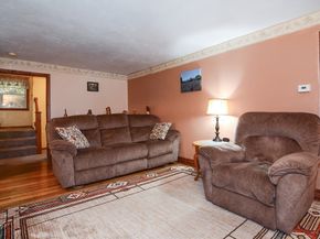 115 Wickaboag Valley Rd, West Brookfield MA 01585