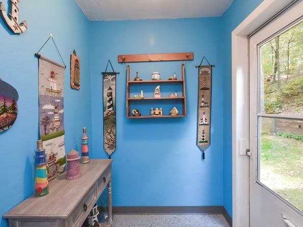 115 Wickaboag Valley Rd, West Brookfield MA 01585