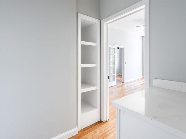 39 Mount Pleasant St, Somerville MA 02145
