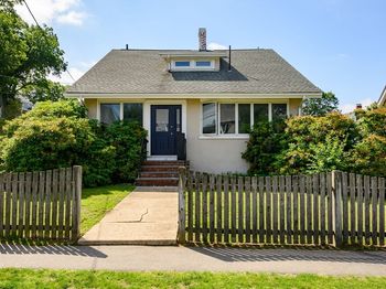 77 Samoset Ave