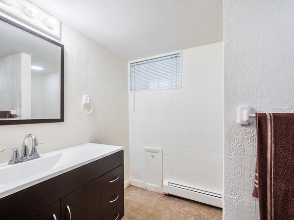 77 Samoset Ave, Quincy MA 02169