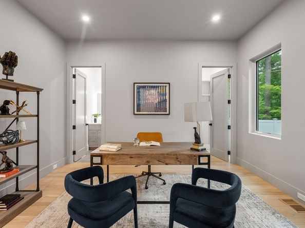 365 Charles River Street 365, Needham MA 02492