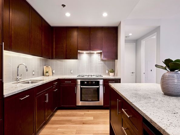 580 Washington St 10F, Boston MA 02111