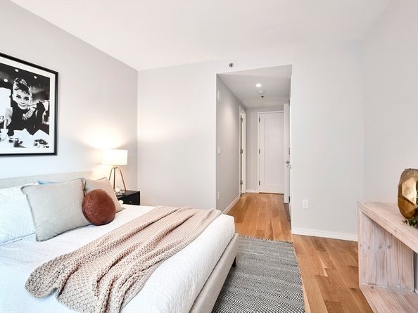 580 Washington St 10F, Boston MA 02111
