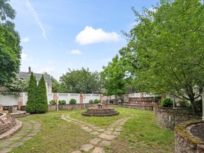 581 California St, Newton MA 02460