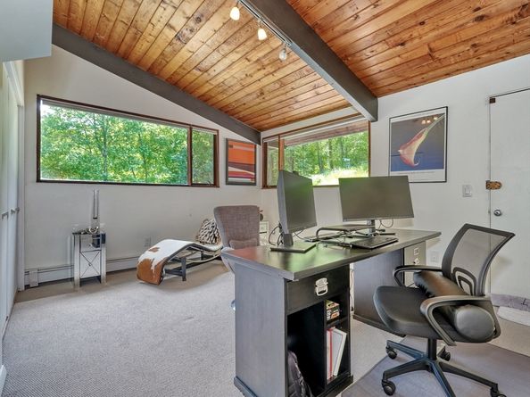 15 Lovers Lane, Southborough MA 01772