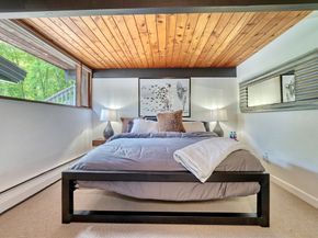 15 Lovers Lane, Southborough MA 01772