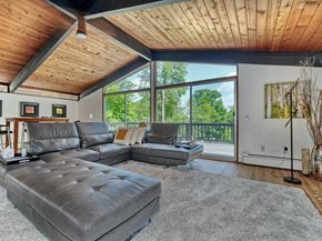 15 Lovers Lane, Southborough MA 01772