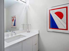 121 Portland St 902, Boston MA 02114