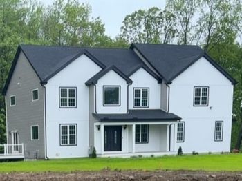 1 Falcon Dr