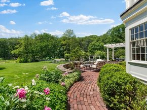 26 Longmeadow Dr, Westwood MA 02090