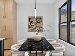 84 East Side Pkwy 84, Newton MA 02460