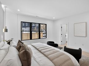 84 East Side Pkwy 84, Newton MA 02460