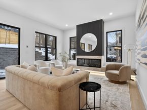 84 East Side Pkwy 84, Newton MA 02460