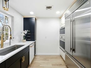 8 Phinney Rd, Lexington MA 02421