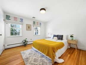 8 Phinney Rd, Lexington MA 02421