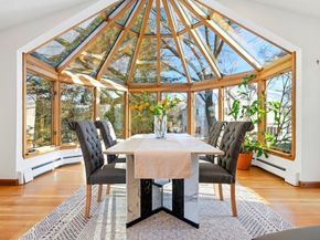 8 Phinney Rd, Lexington MA 02421