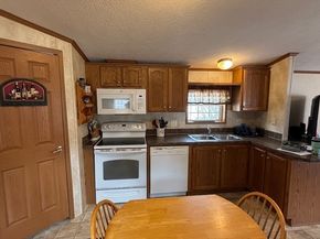 557 Southwest Cutoff 60, Auburn MA 01501